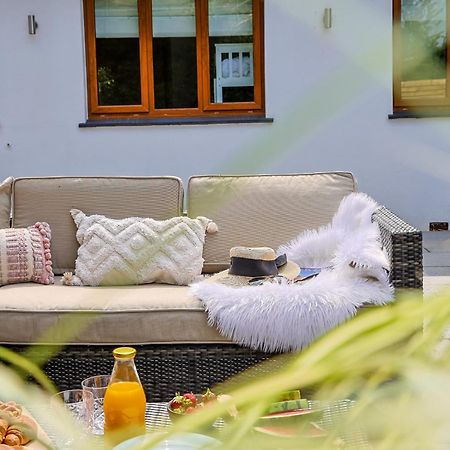 Bramblewood - Cosy Chic, Hot Tub, Close To Beach Stokeinteignhead Экстерьер фото