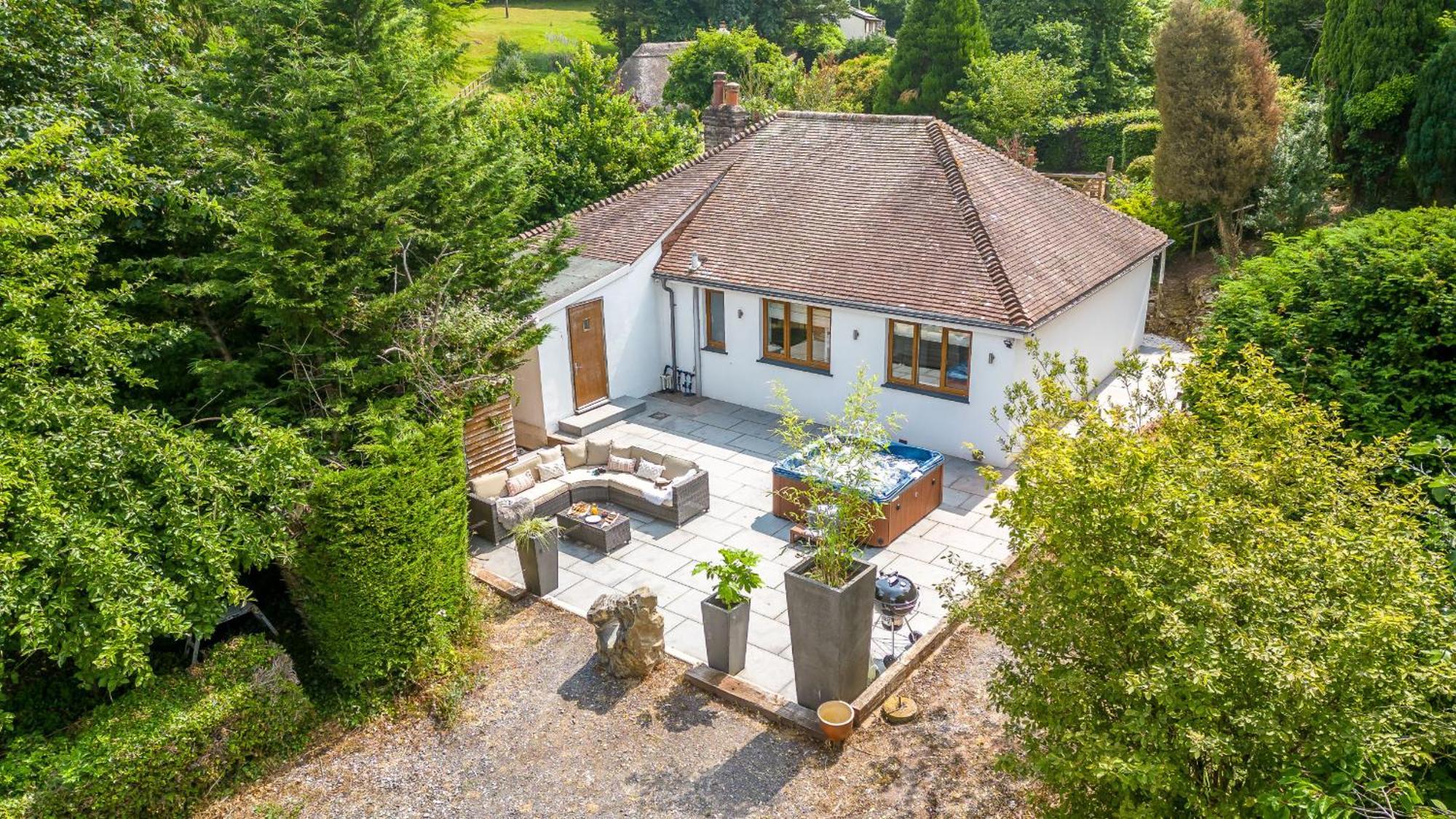 Bramblewood - Cosy Chic, Hot Tub, Close To Beach Stokeinteignhead Экстерьер фото